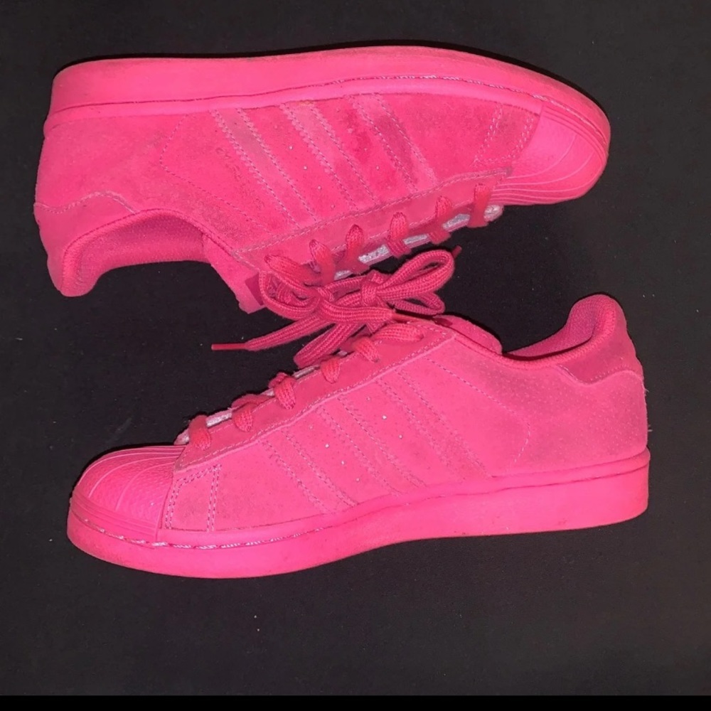 Adidas - Picture 3 of 4